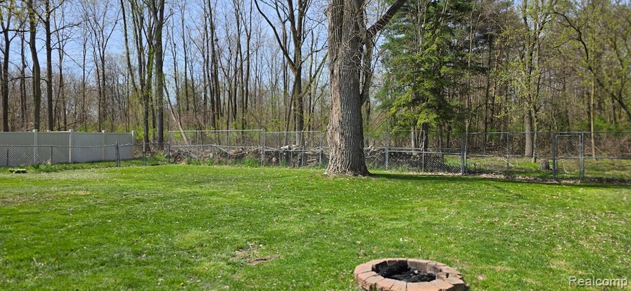 5404 Wexford Rd in Lansing, MI Photo 30
