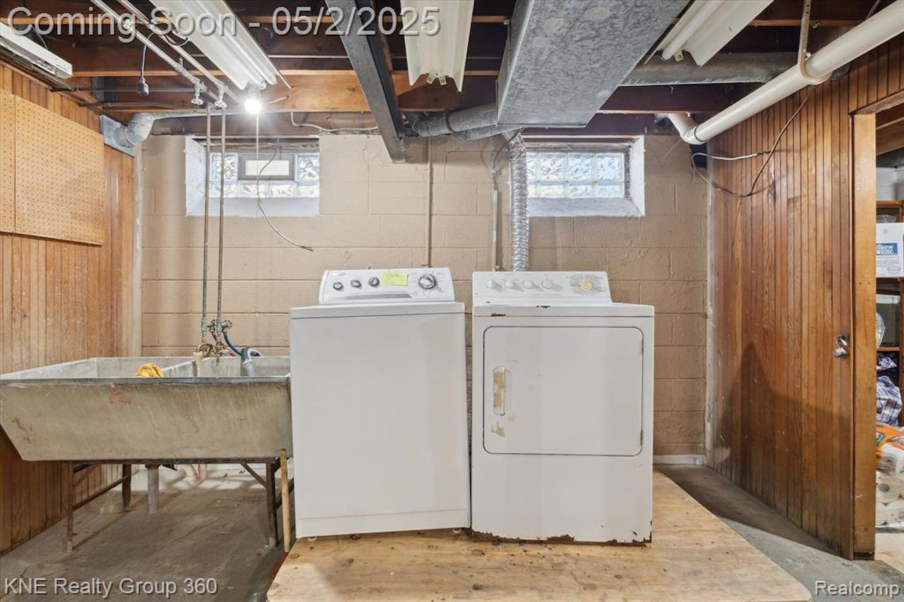 24091 Blackstone St in Oak Park, MI Photo 31