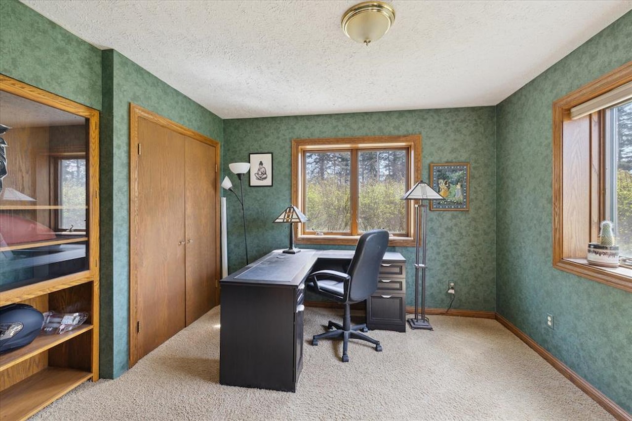 2929 E Frost Rd in Williamston, MI Photo 21