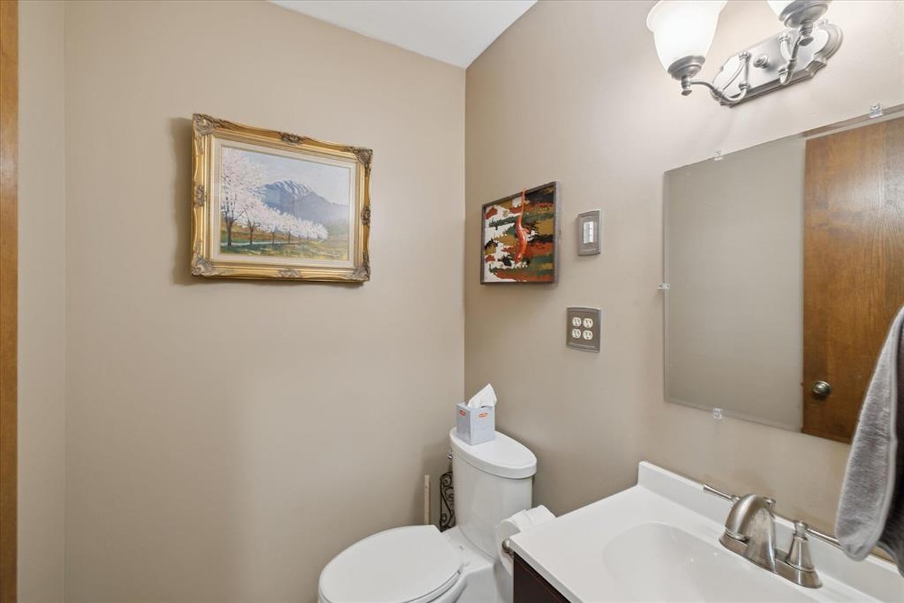 2929 E Frost Rd in Williamston, MI Photo 26