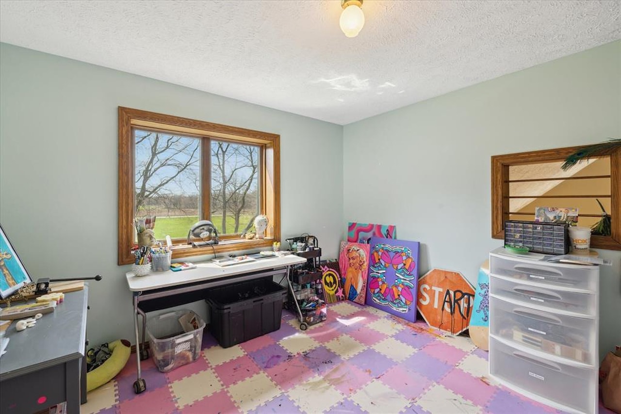 2929 E Frost Rd in Williamston, MI Photo 40