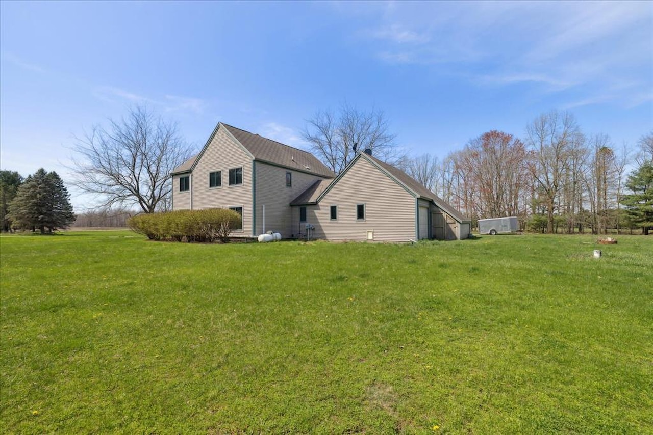 2929 E Frost Rd in Williamston, MI Photo 47