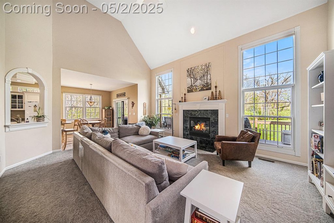 9693 Woodbend in York Twp, MI Photo 4