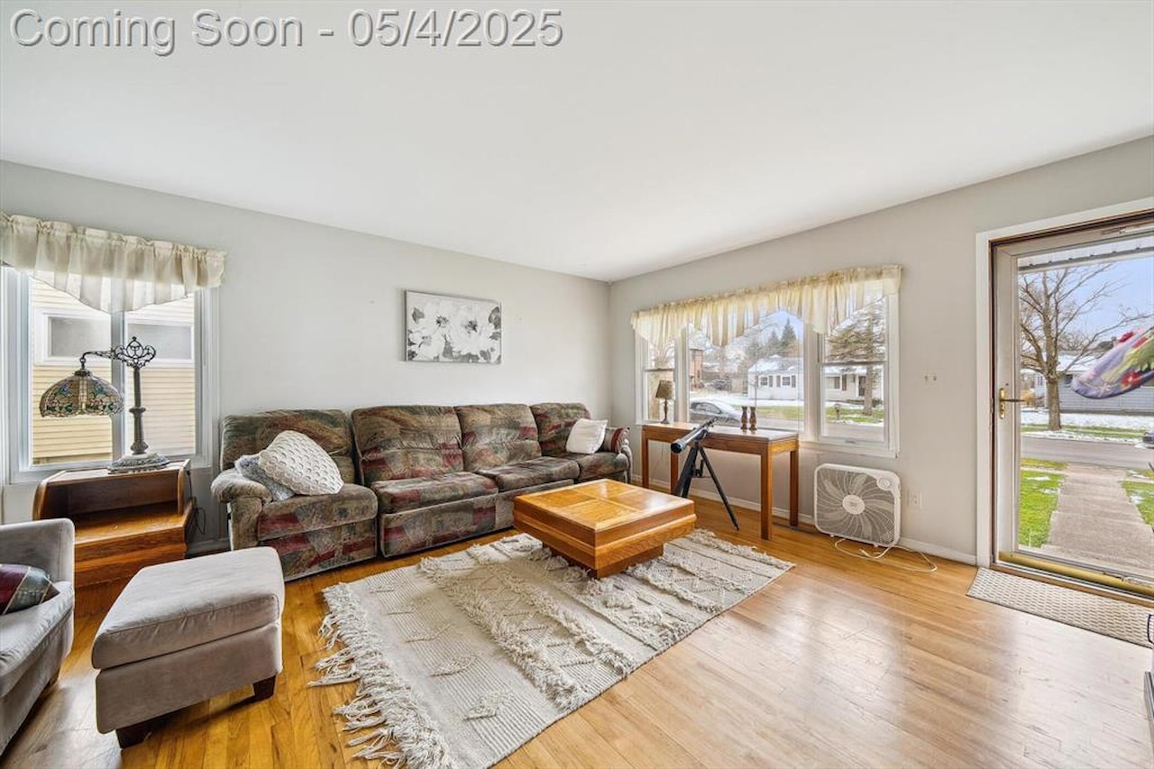 2996 Lakeview Dr in Ann Arbor, MI Photo 13