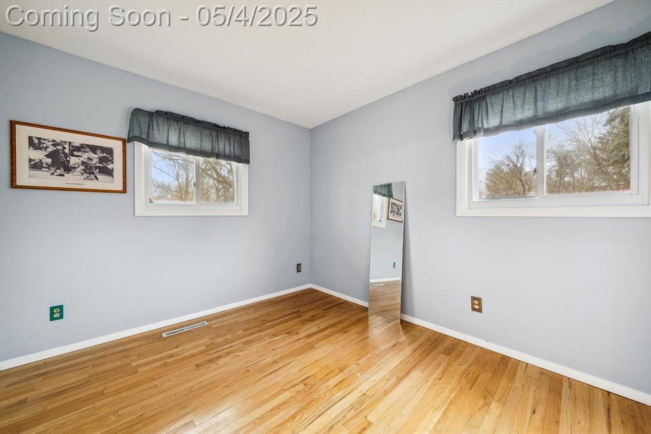 2996 Lakeview Dr in Ann Arbor, MI Photo 26