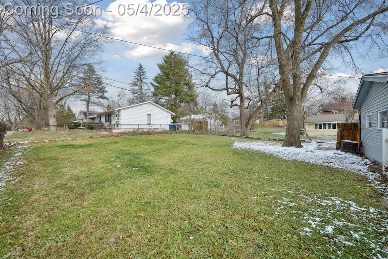 2996 Lakeview Dr in Ann Arbor, MI Photo 40
