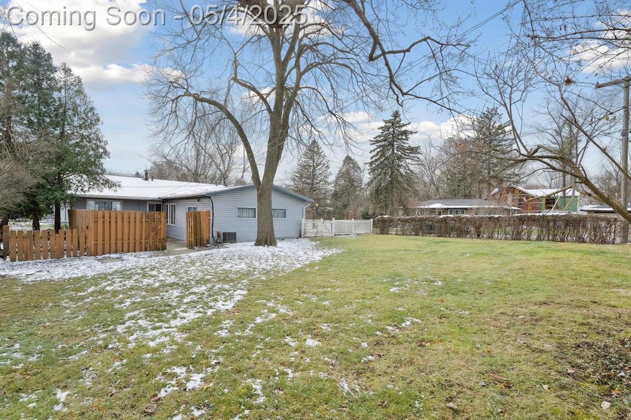 2996 Lakeview Dr in Ann Arbor, MI Photo 42