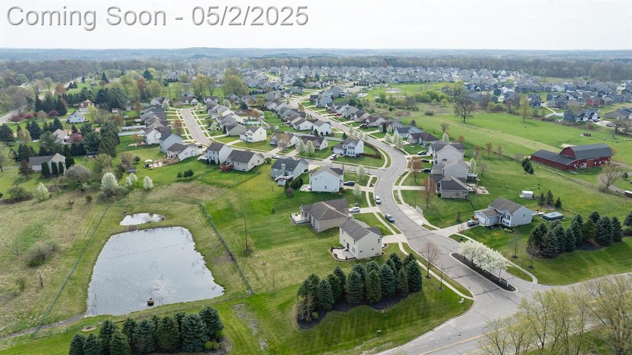 3411 Amber Oaks Dr in Howell Twp, MI Photo 40