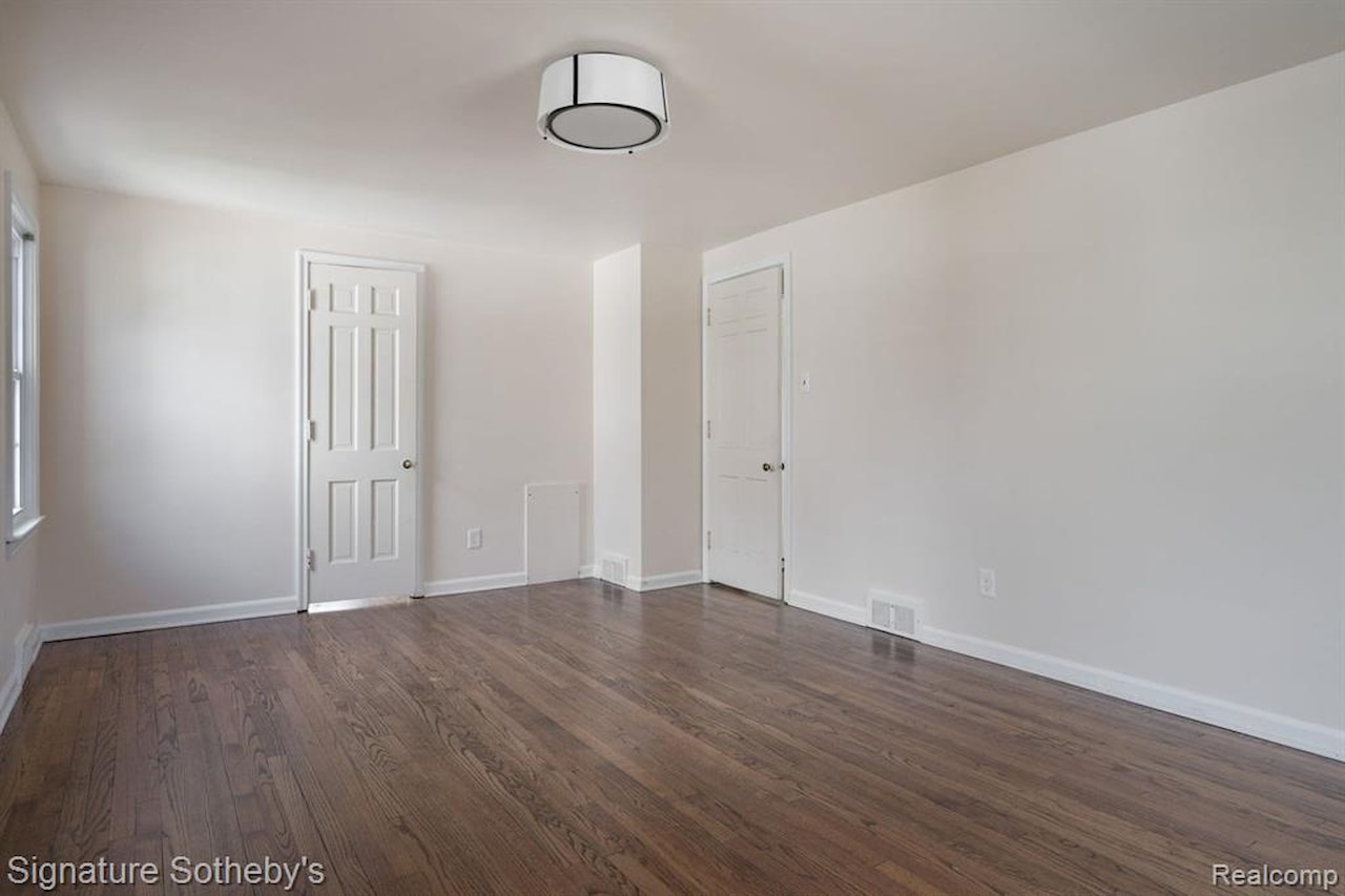 1205 S Bates St in Birmingham, MI Photo 22