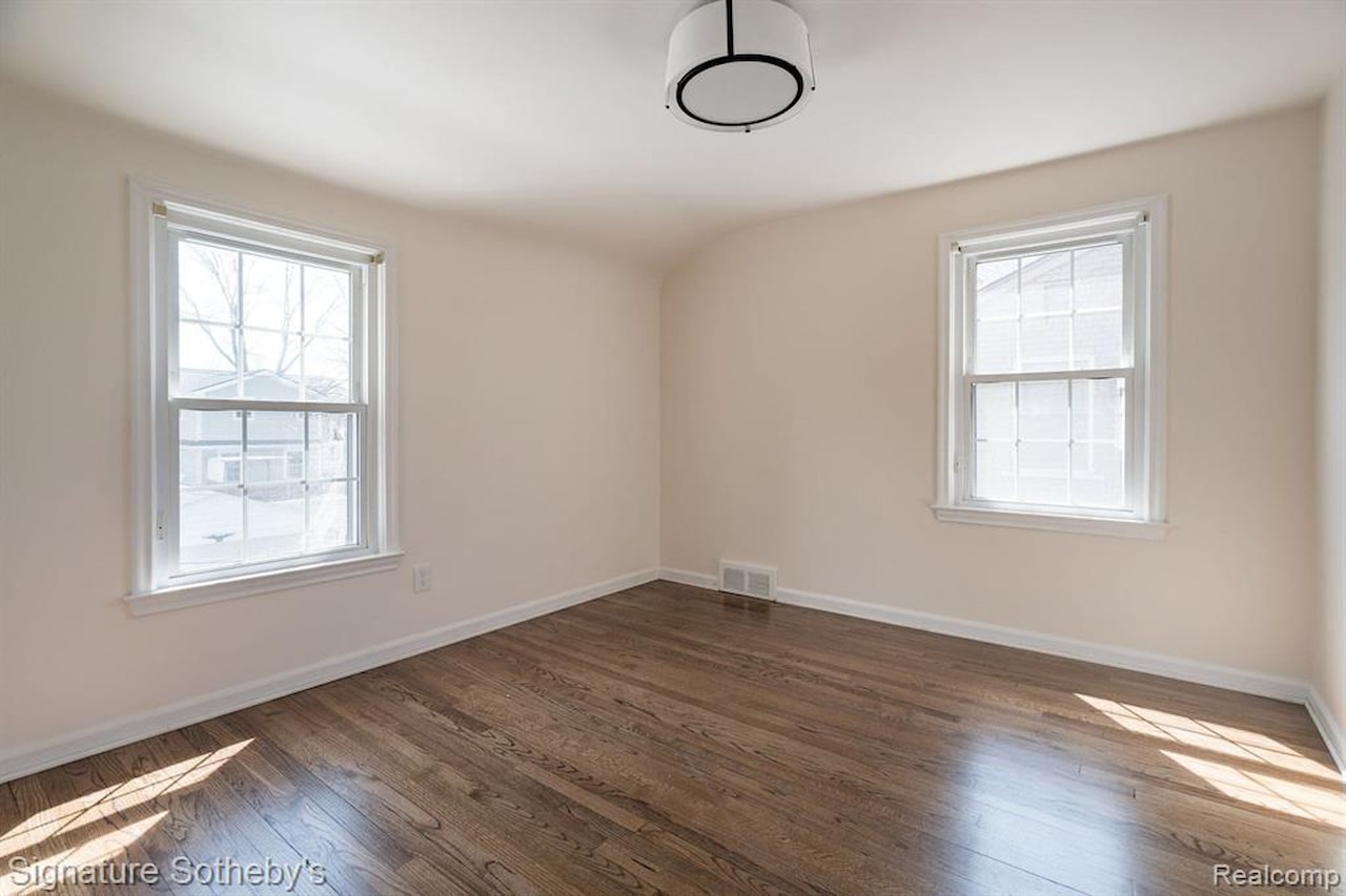 1205 S Bates St in Birmingham, MI Photo 26