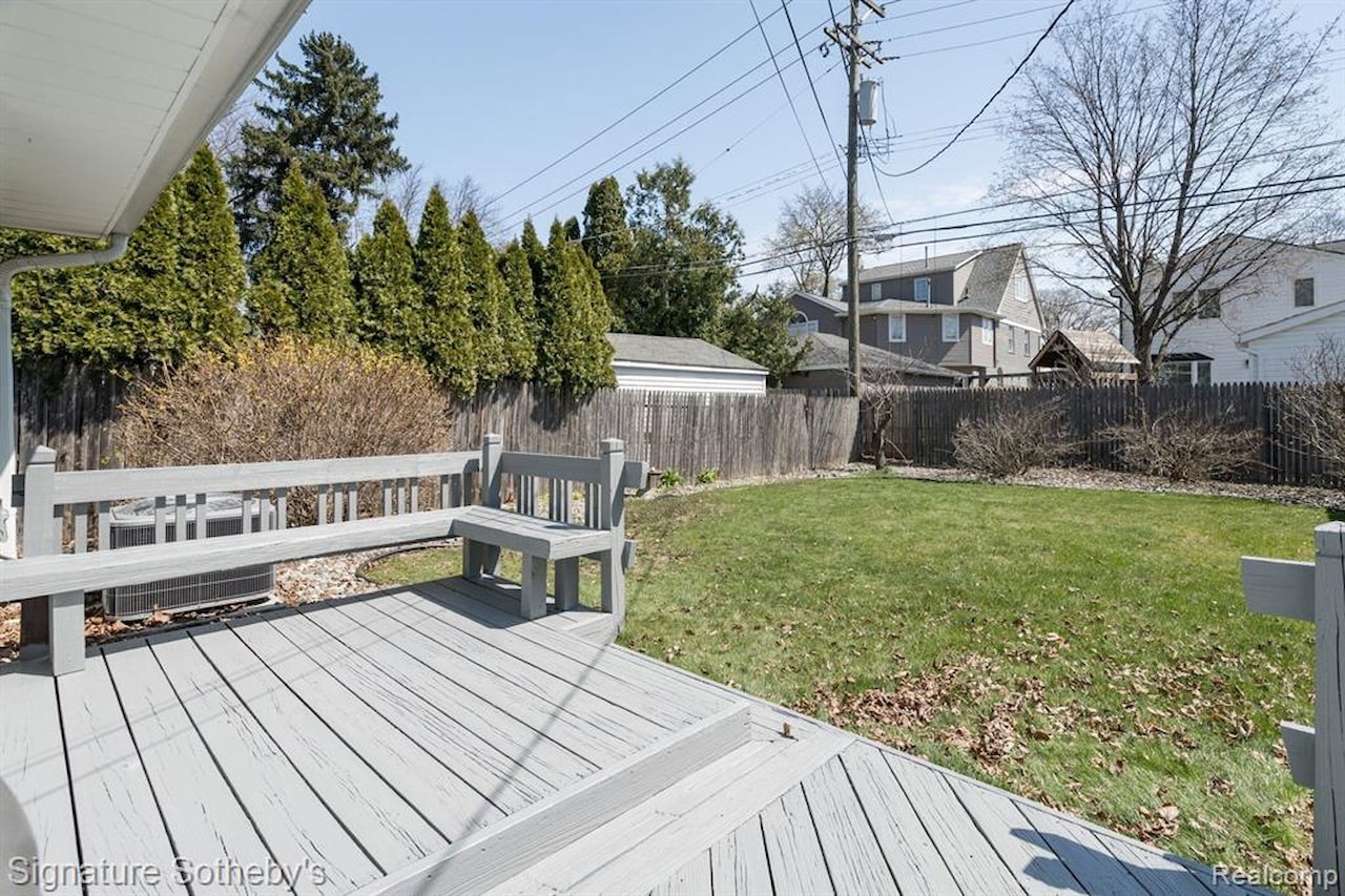 1205 S Bates St in Birmingham, MI Photo 32