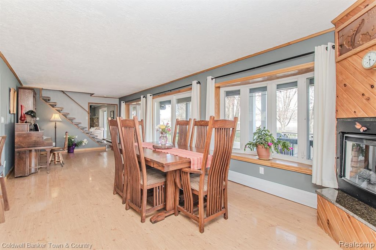 4405 Shoreview Ln in Hamburg Twp, MI Photo 20