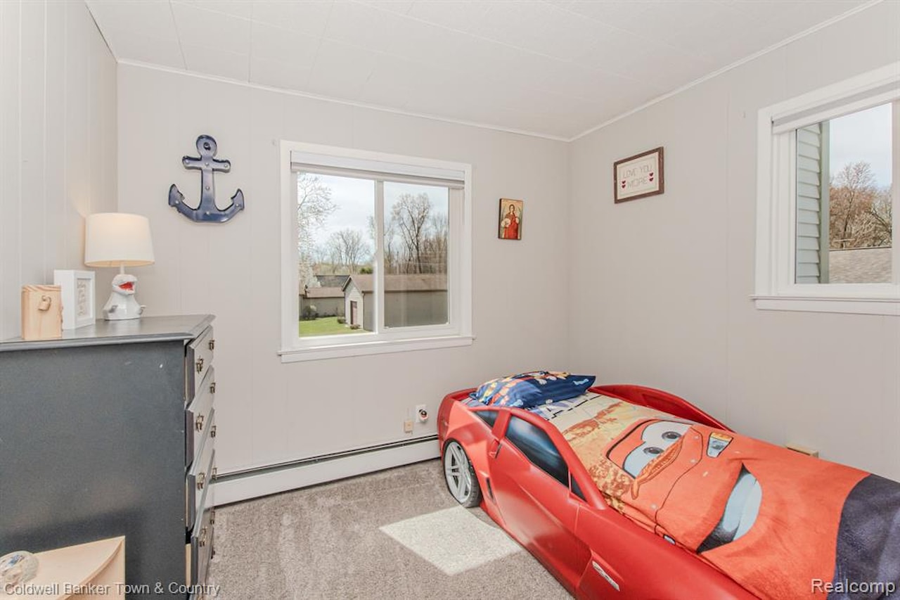 4405 Shoreview Ln in Hamburg Twp, MI Photo 46