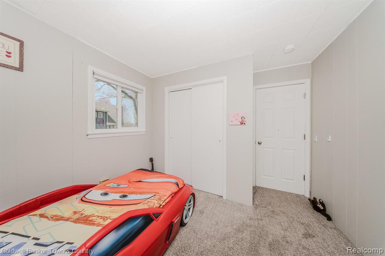 4405 Shoreview Ln in Hamburg Twp, MI Photo 47
