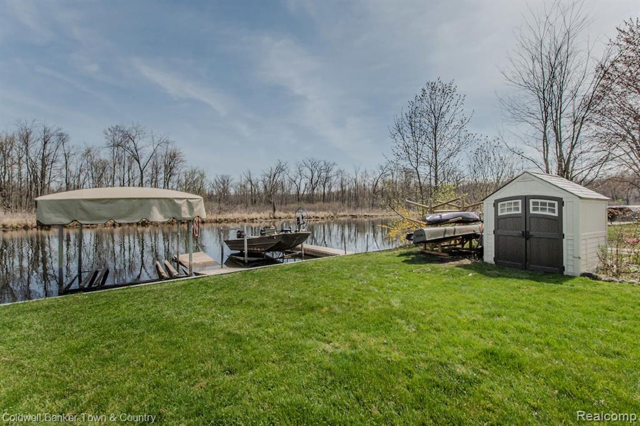 4405 Shoreview Ln in Hamburg Twp, MI Photo 55