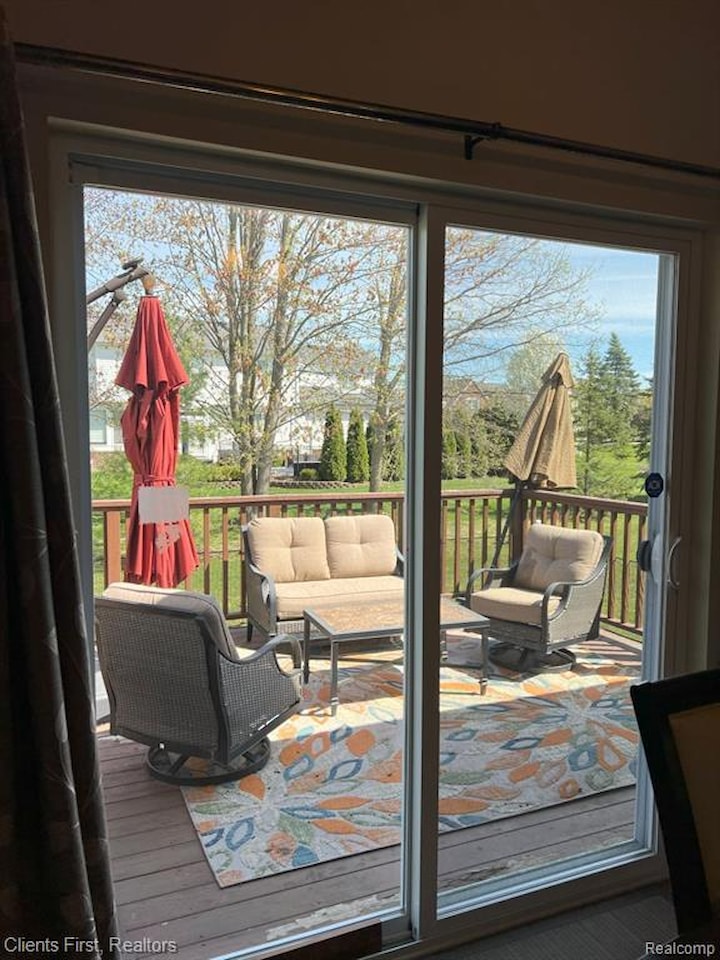 1082 Paddock Dr #78 in South Lyon, MI Photo 25