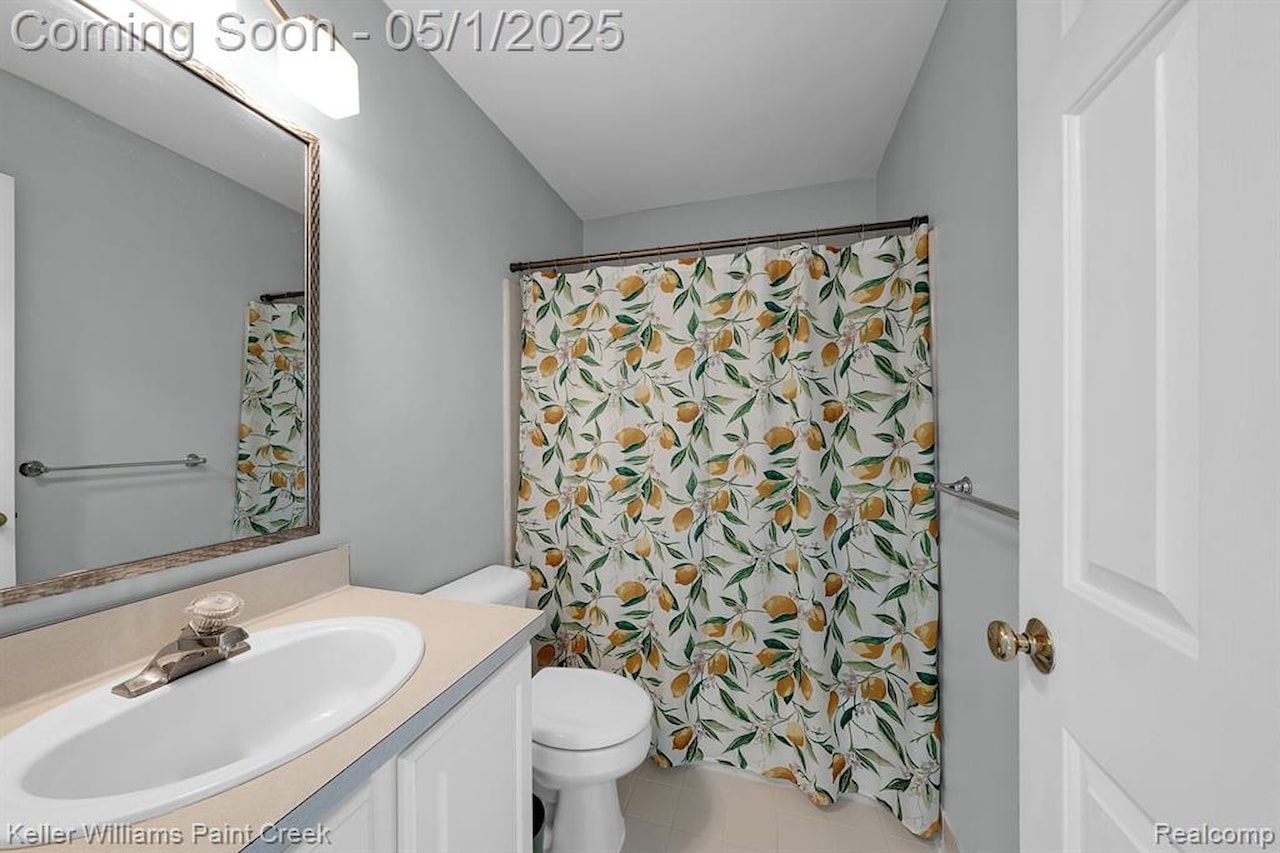 2397 Cedar Knoll Dr in Troy, MI Photo 16