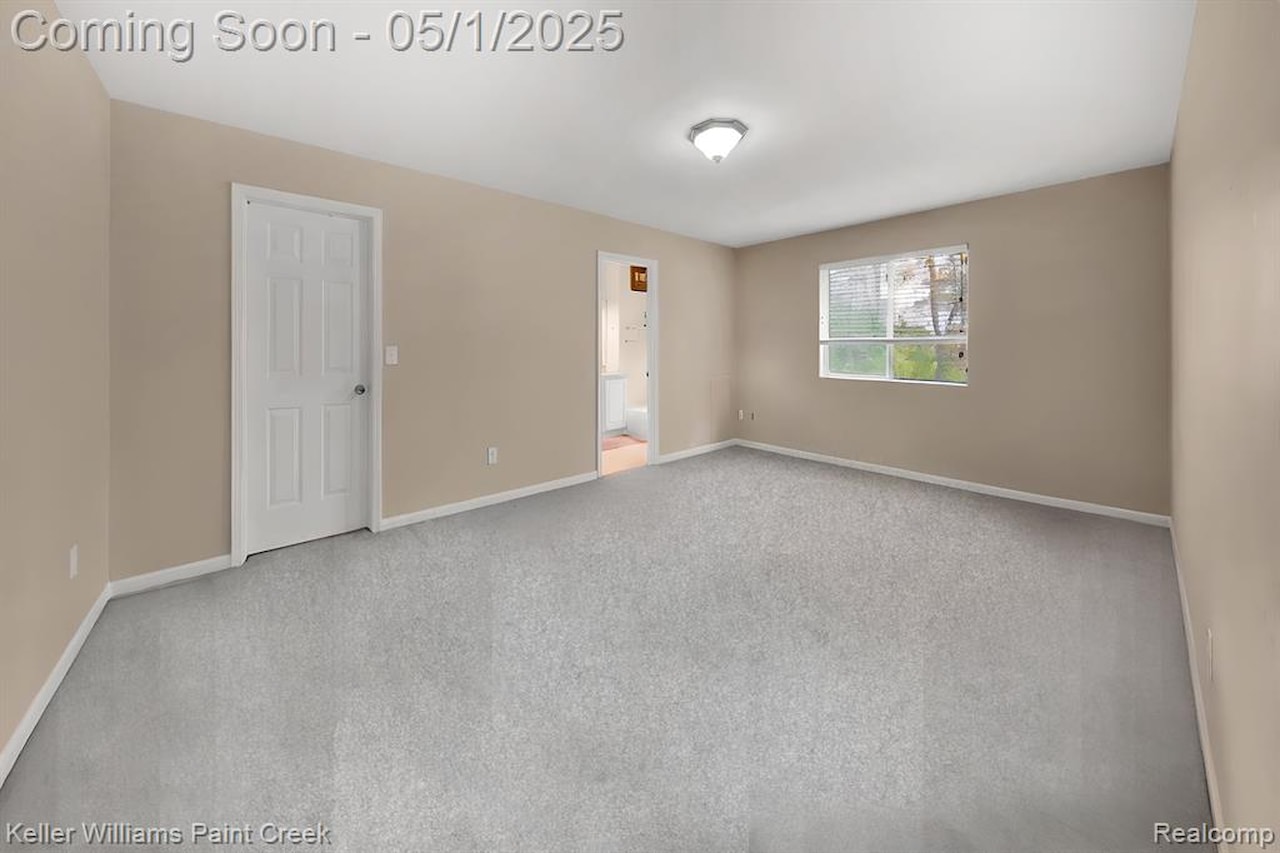 2397 Cedar Knoll Dr in Troy, MI Photo 33