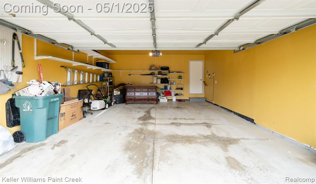 2397 Cedar Knoll Dr in Troy, MI Photo 36