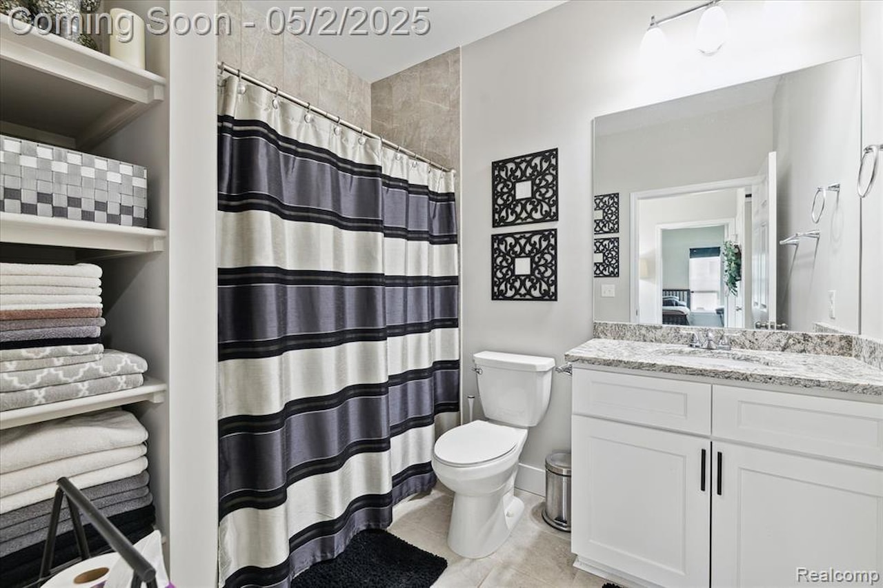 323 Dorchester Dr #29 in Howell, MI Photo 5