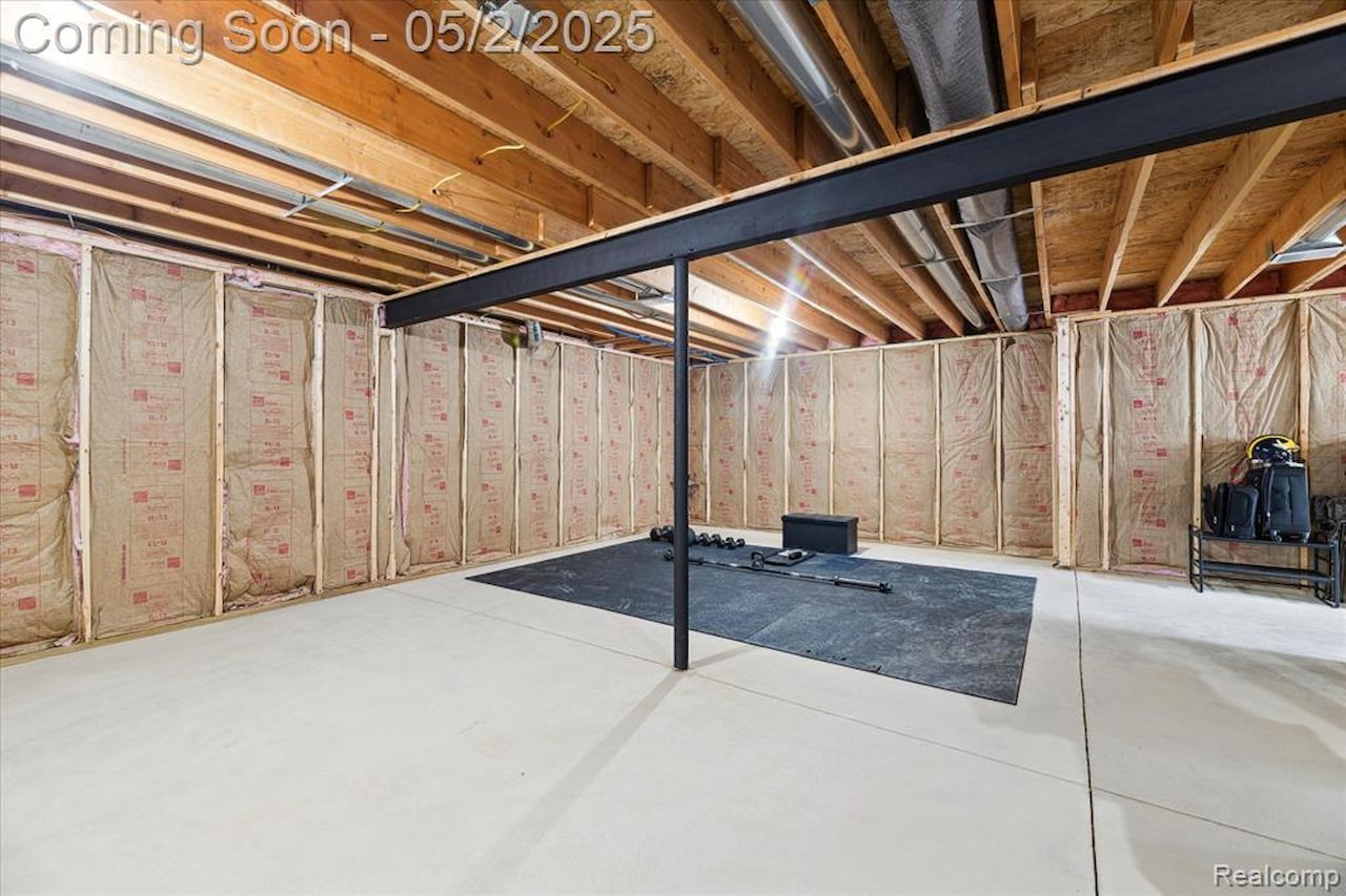 323 Dorchester Dr #29 in Howell, MI Photo 26
