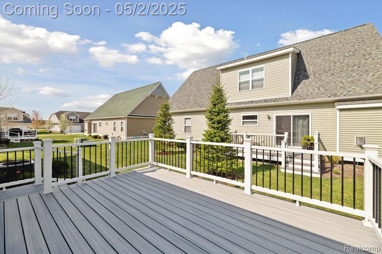 323 Dorchester Dr #29 in Howell, MI Photo 34