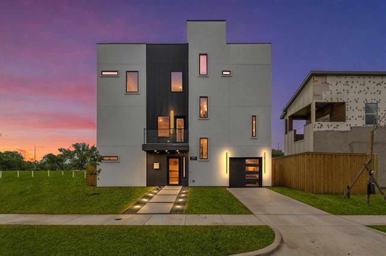 Greysq.com | Premier Real Estate Brokerage for Exceptional Properties