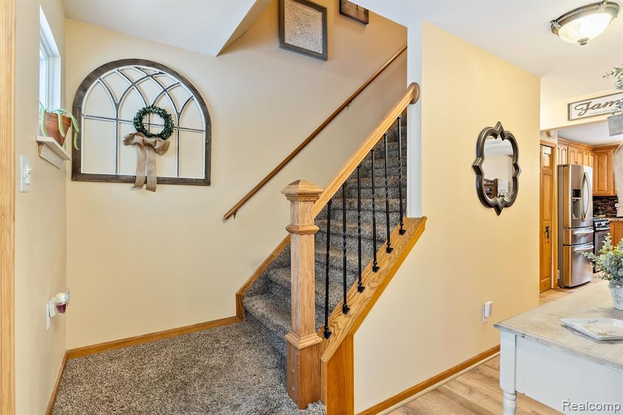 2008 Laurel Oak Dr in Oceola Twp, MI Photo 8