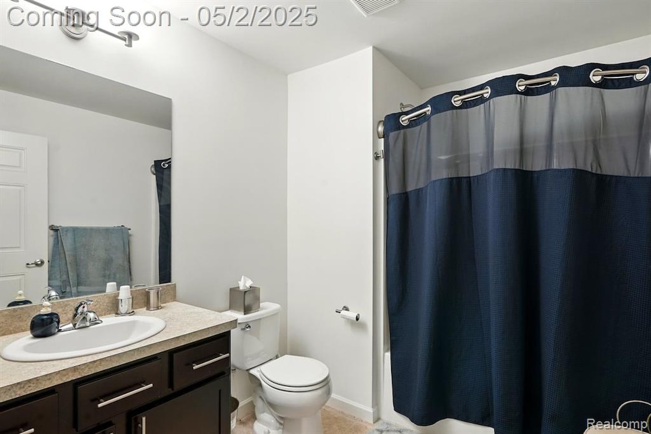 29762 Magnolia Dr in Lyon Twp, MI Photo 17