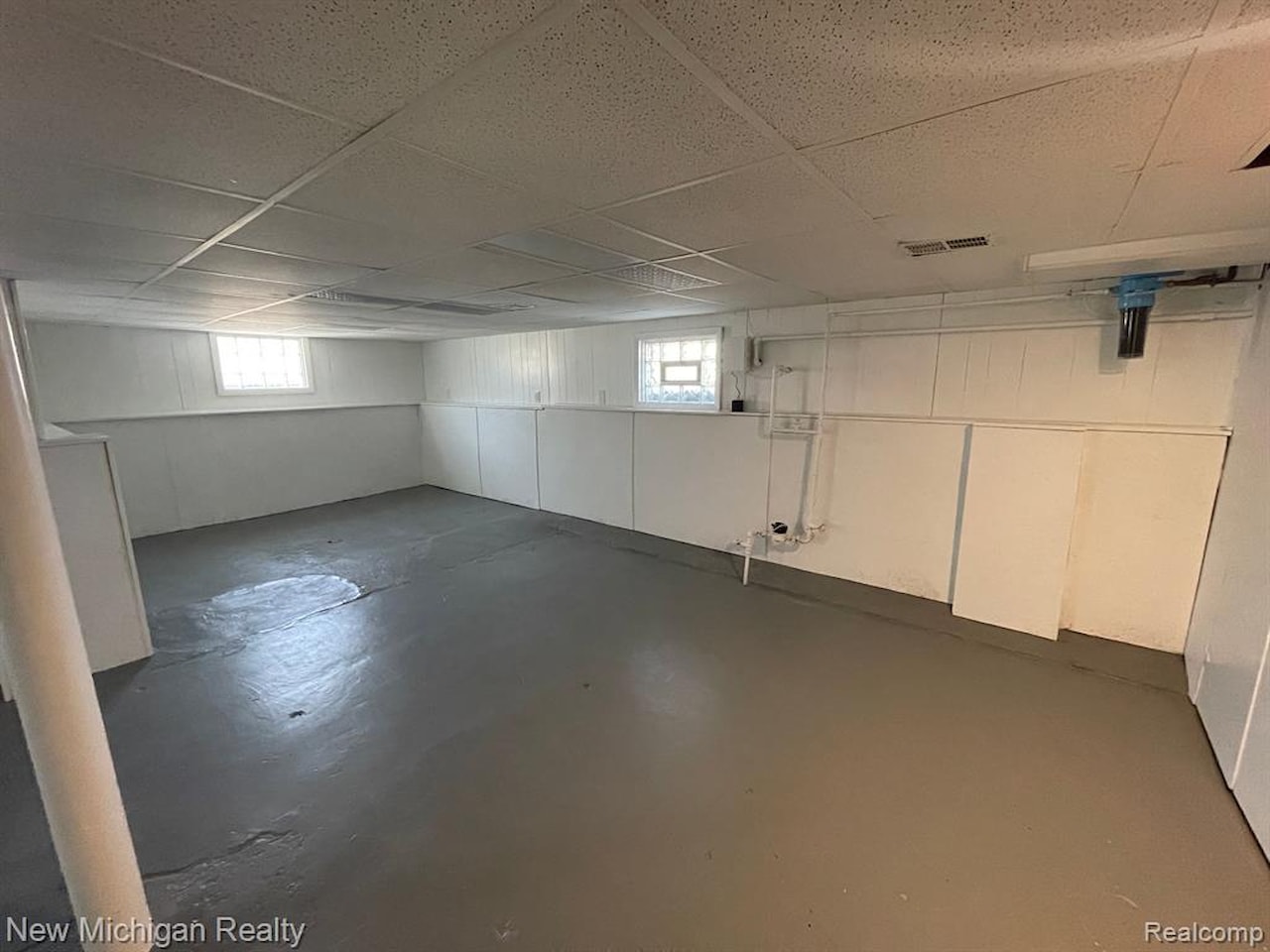985 W Hazelhurst  St in Ferndale, MI Photo 25