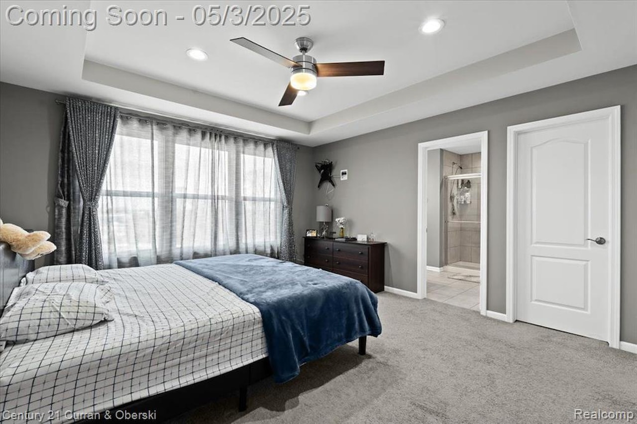 43393 Chancellor Ln in Novi, MI Photo 17