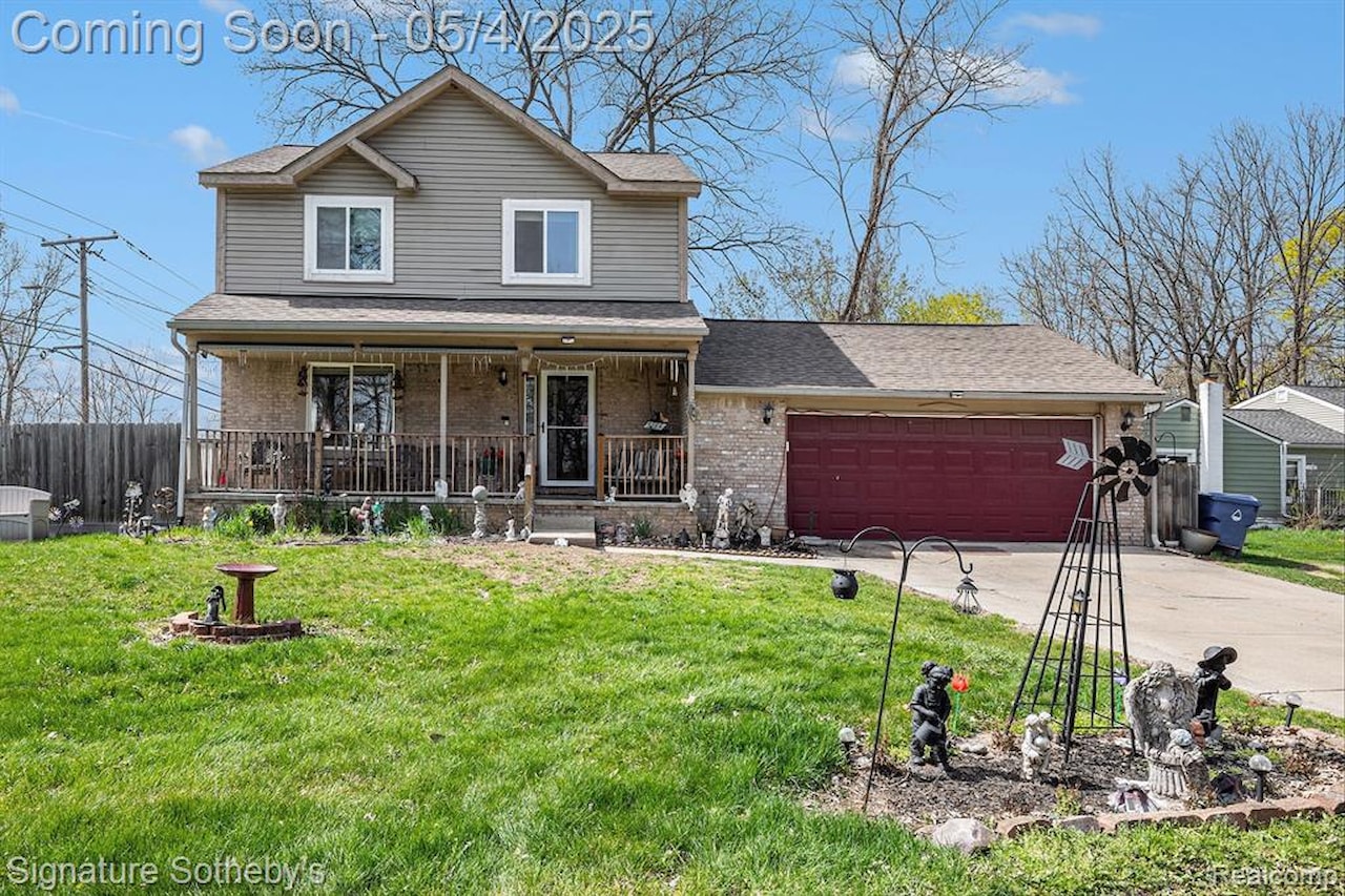 5184 Denwood St in Waterford Twp, MI Photo 2