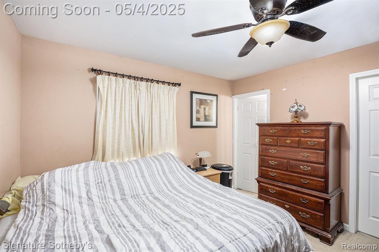 5184 Denwood St in Waterford Twp, MI Photo 11
