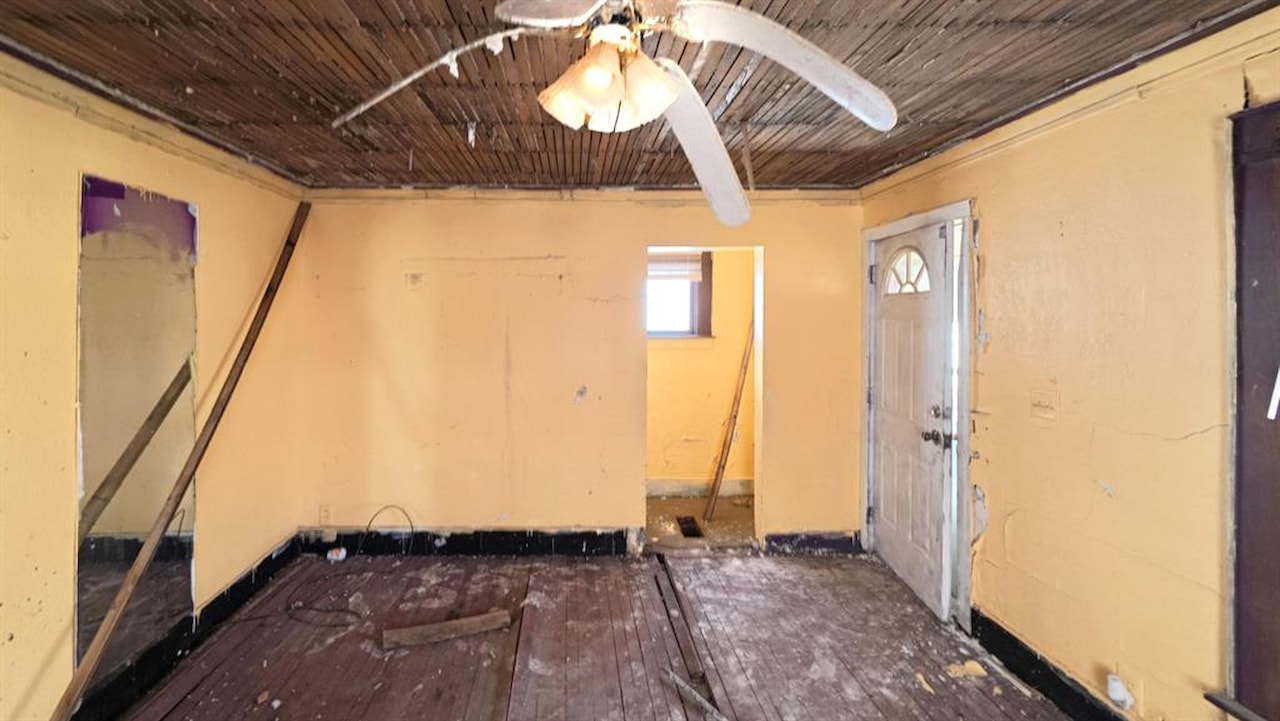814 W Willow St in Lansing, MI Photo 3