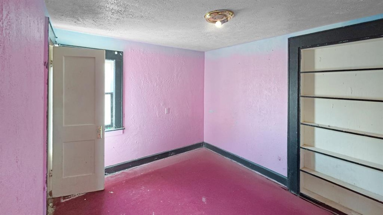 814 W Willow St in Lansing, MI Photo 8