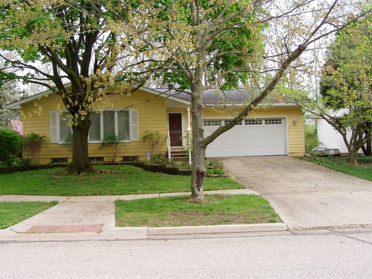 2010 Collegewood St in Ypsilanti, MI Photo 2