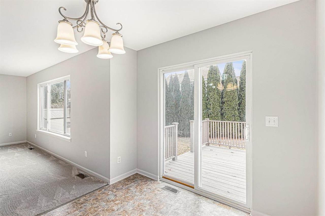 3584 Taylor Ct in Dexter, MI Photo 9
