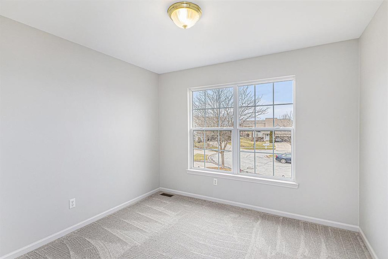 3584 Taylor Ct in Dexter, MI Photo 18