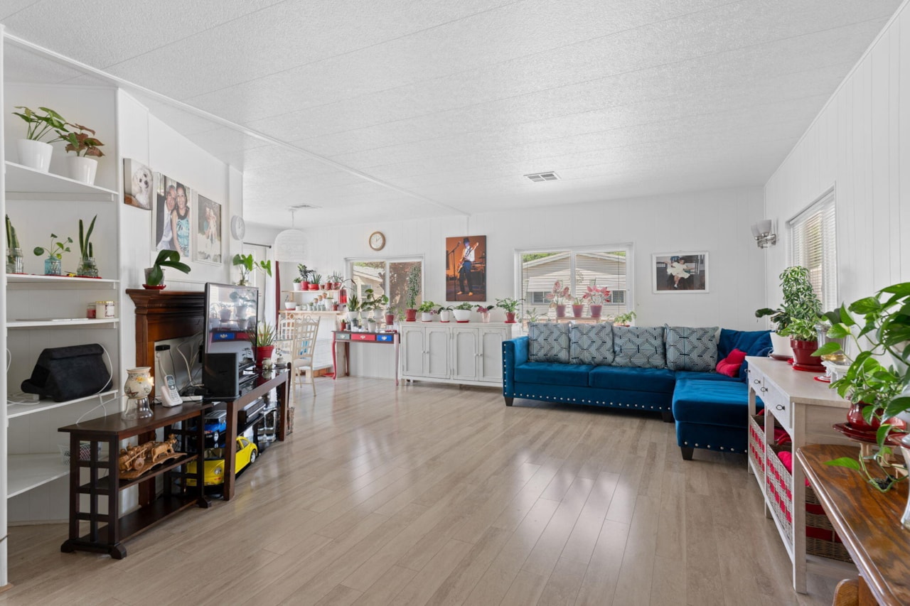 1526 N Dixie Downs #53 St George, UT 84770 home for sale, MLS#25-260866 - Erika Rogers Photo 3