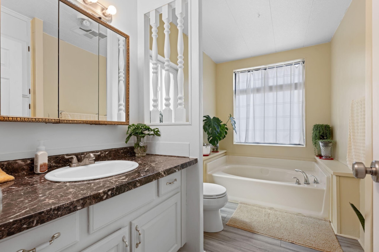 1526 N Dixie Downs #53 St George, UT 84770 home for sale, MLS#25-260866 - Erika Rogers Photo 14