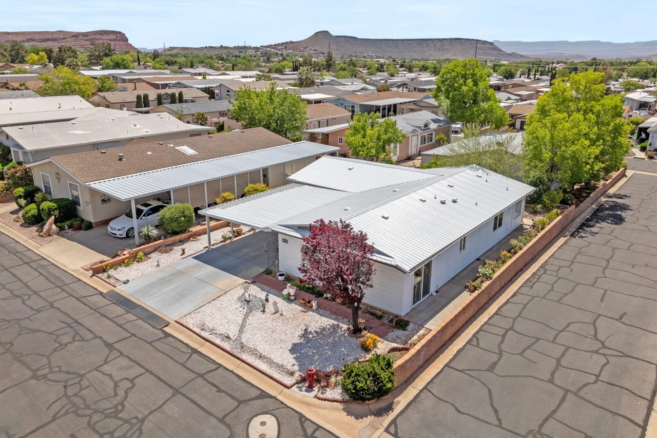 1526 N Dixie Downs #53 St George, UT 84770 home for sale, MLS#25-260866 - Erika Rogers Photo 16