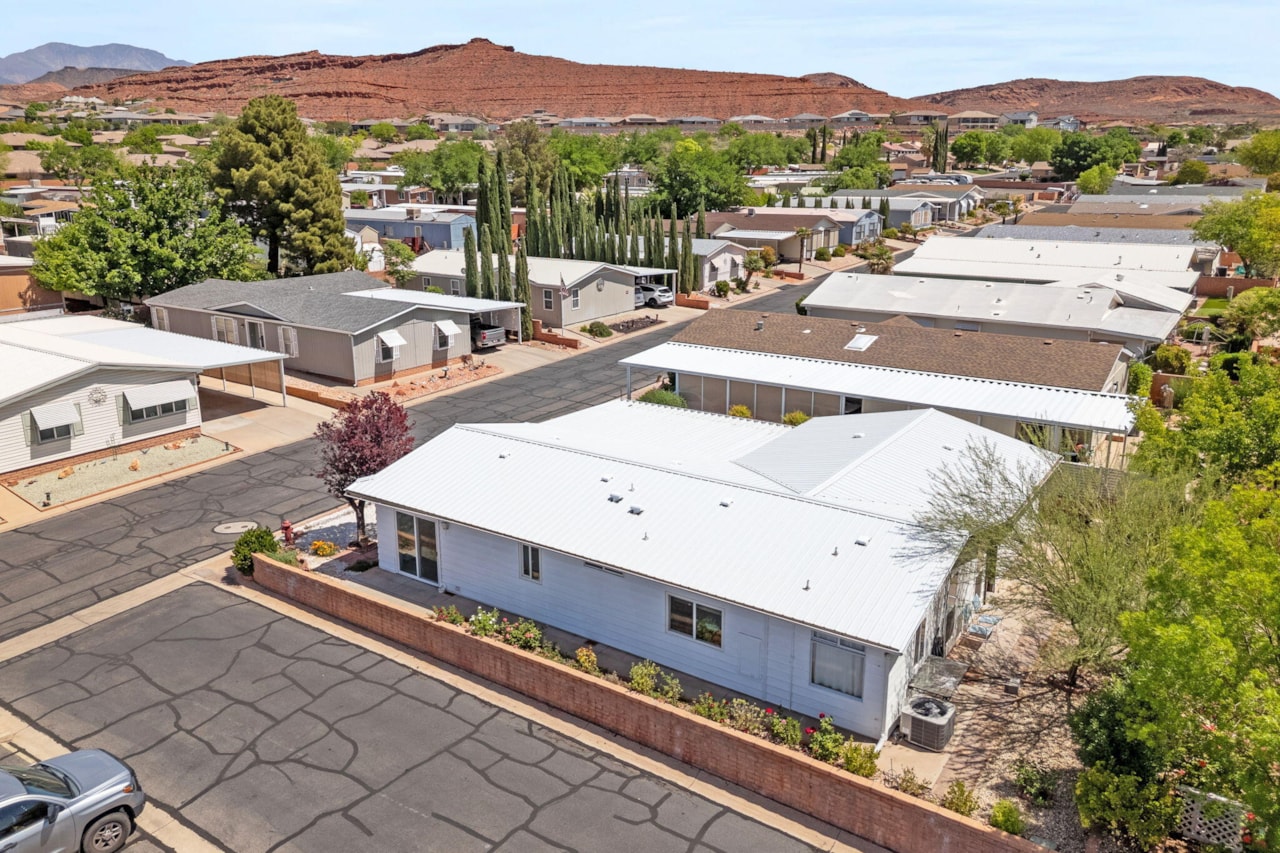 1526 N Dixie Downs #53 St George, UT 84770 home for sale, MLS#25-260866 - Erika Rogers Photo 17