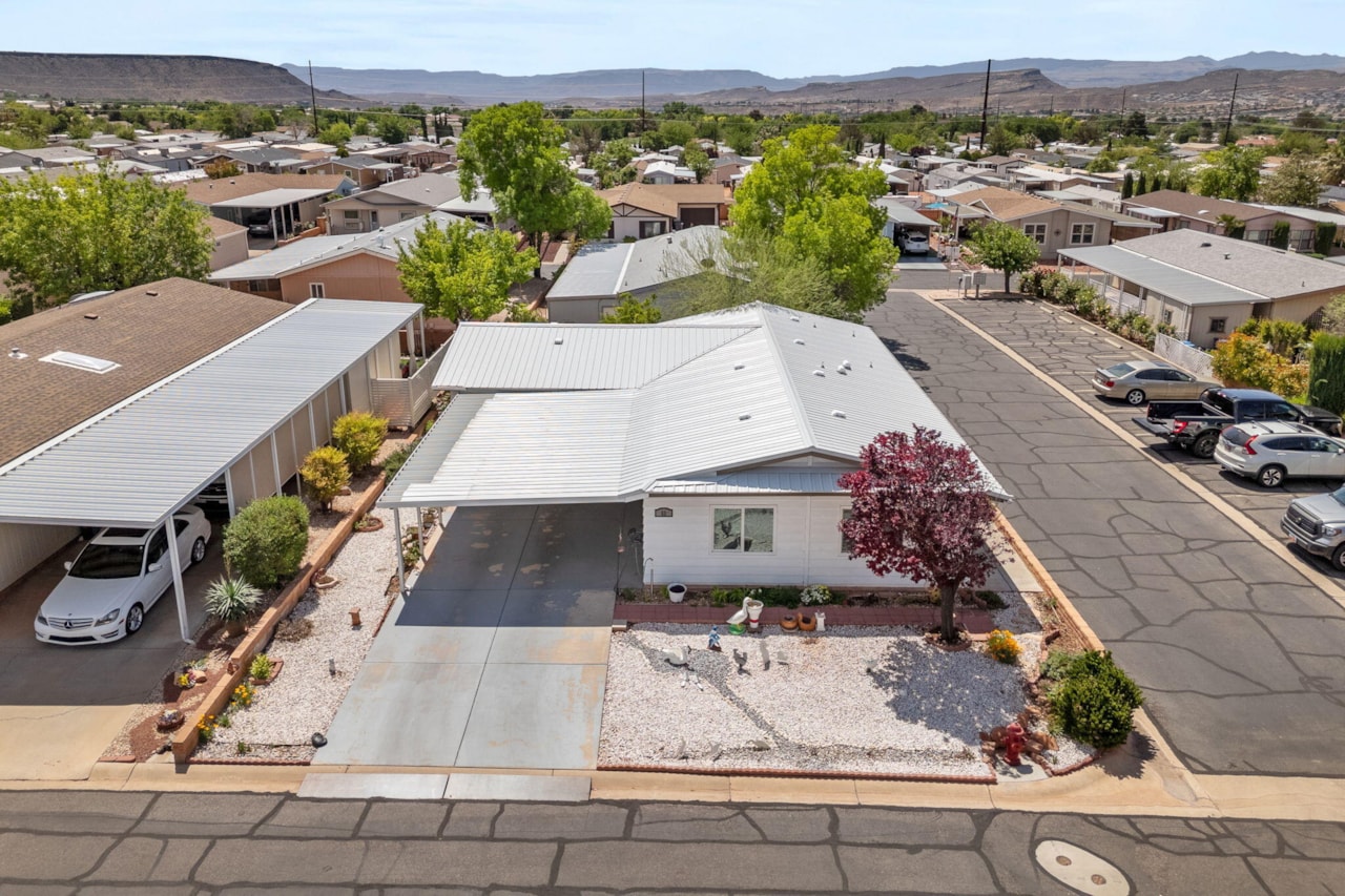 1526 N Dixie Downs #53 St George, UT 84770 home for sale, MLS#25-260866 - Erika Rogers Photo 18