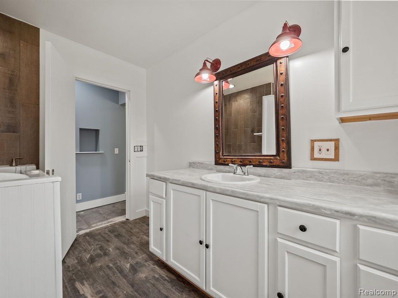 1652 Weaver Rd in Milford Twp, MI Photo 15