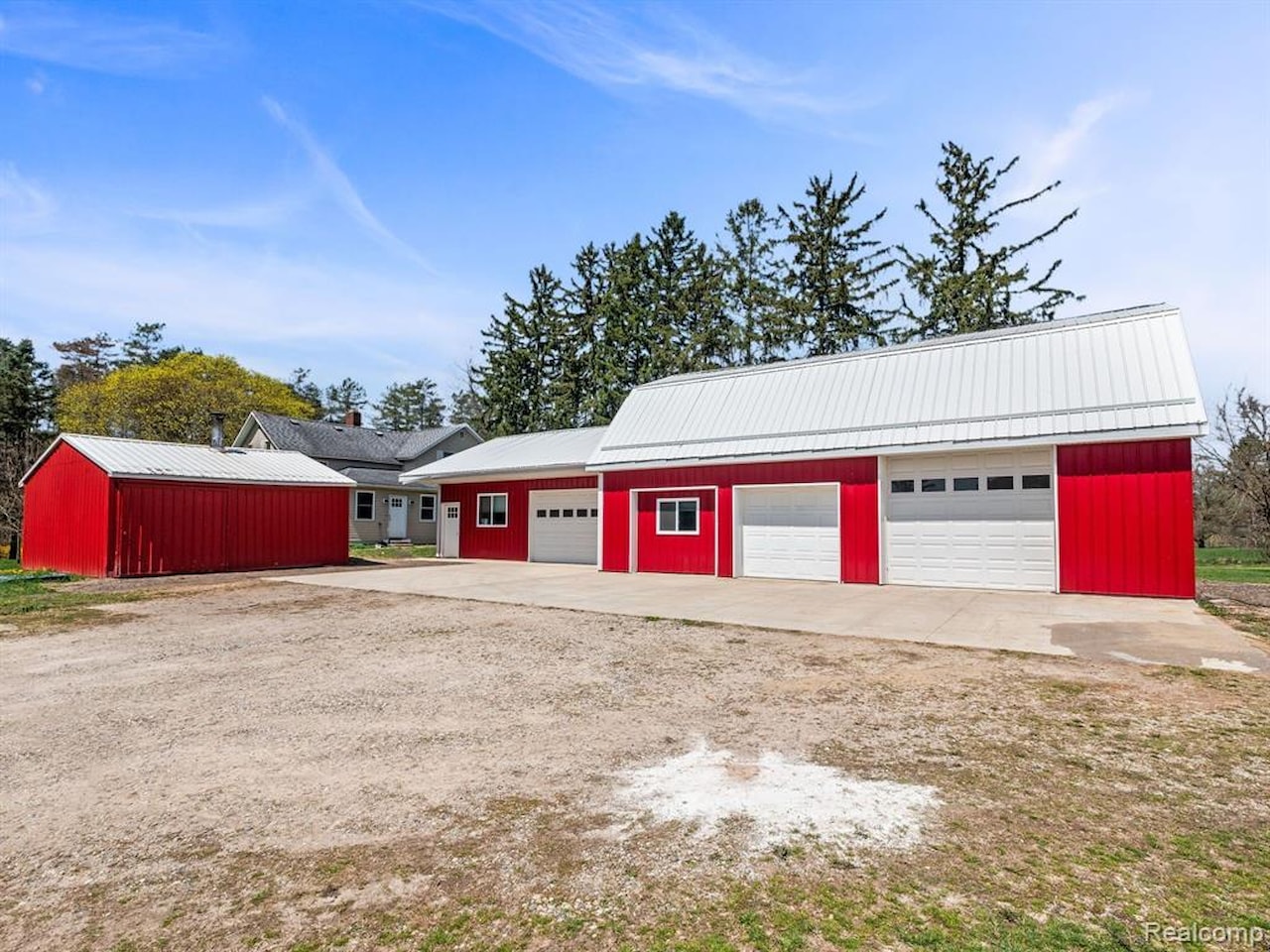 1652 Weaver Rd in Milford Twp, MI Photo 6