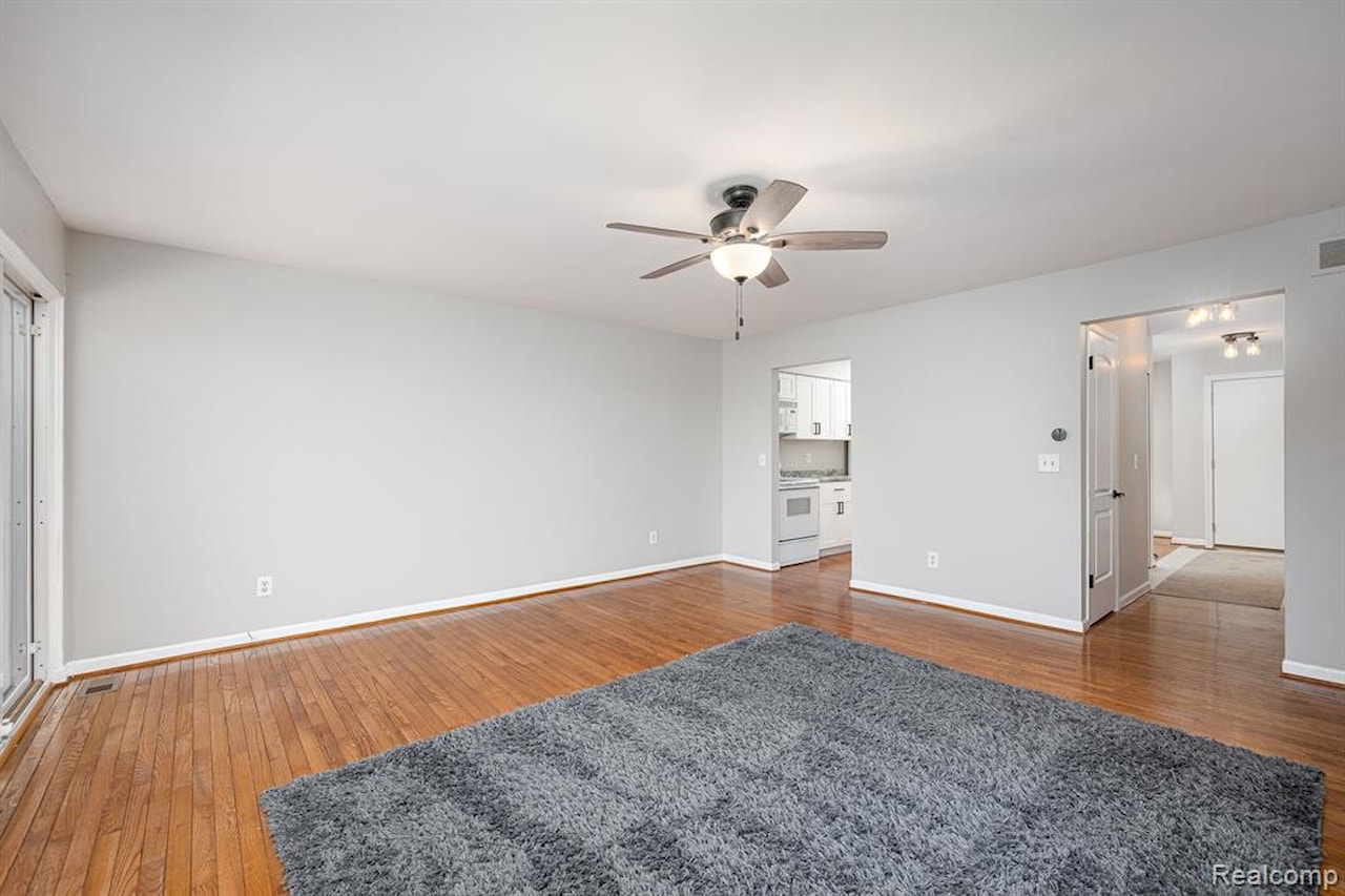 568 Foxboro Square #59 in Brighton, MI Photo 13