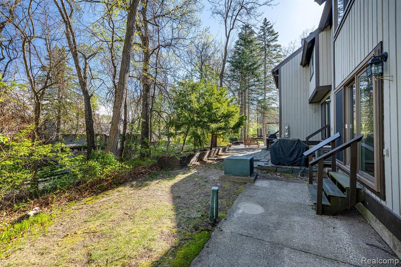 568 Foxboro Square #59 in Brighton, MI Photo 25