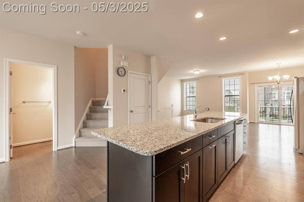 2715 S Spurway Dr in Ann Arbor, MI Photo 12
