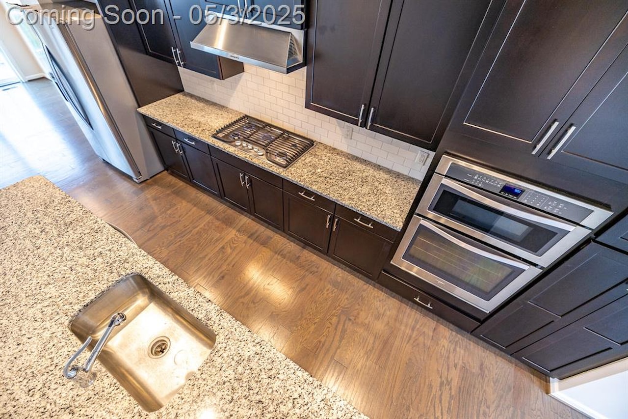 2715 S Spurway Dr in Ann Arbor, MI Photo 14