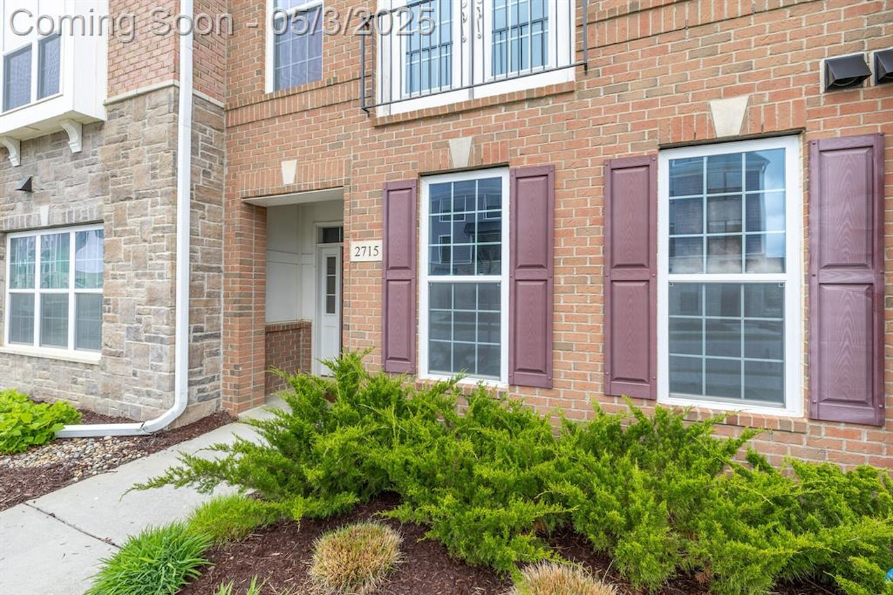 2715 S Spurway Dr in Ann Arbor, MI Photo 39